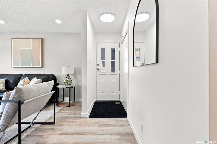 Property Photo: 607 Lenore Drive SK S7K 5G7