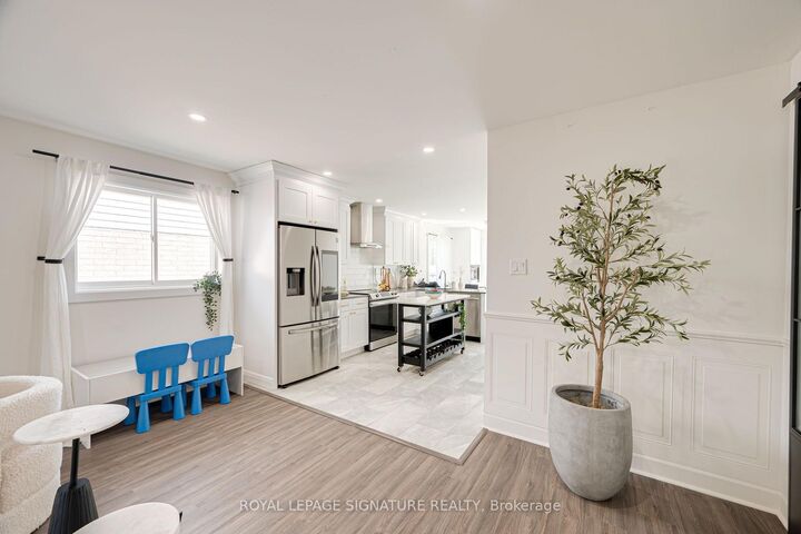 Property Photo:  1085 Kensington Street  ON L9S 1T7 