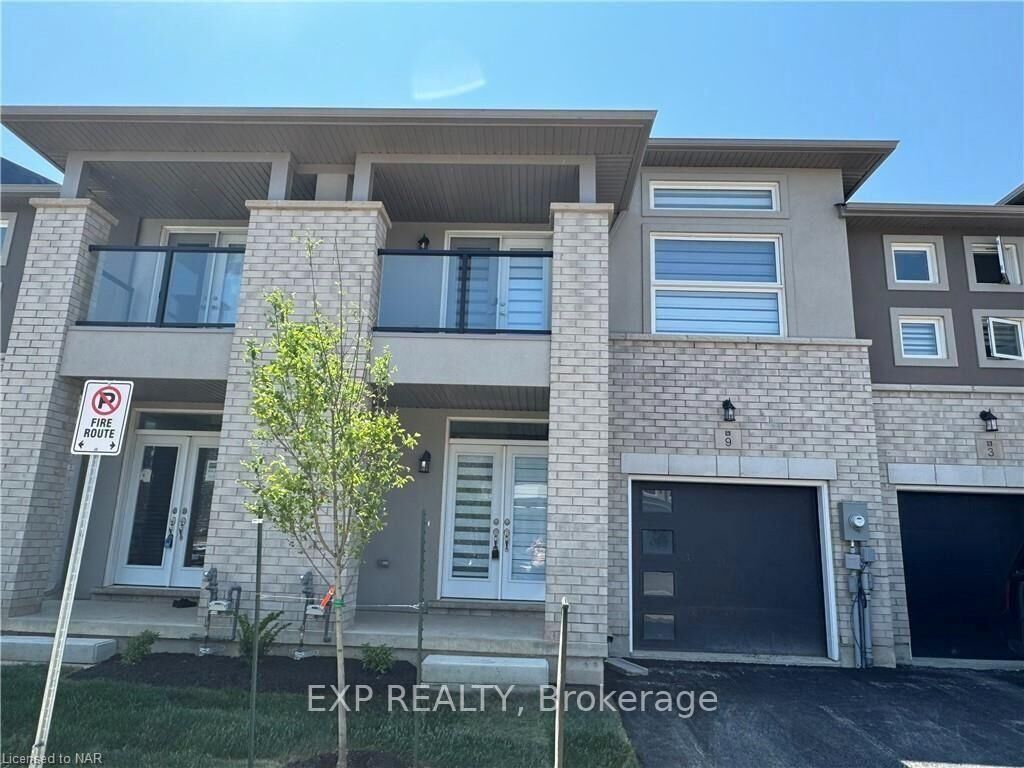 Property Photo:  9 Mann Trail 50  ON L3C 0K2 