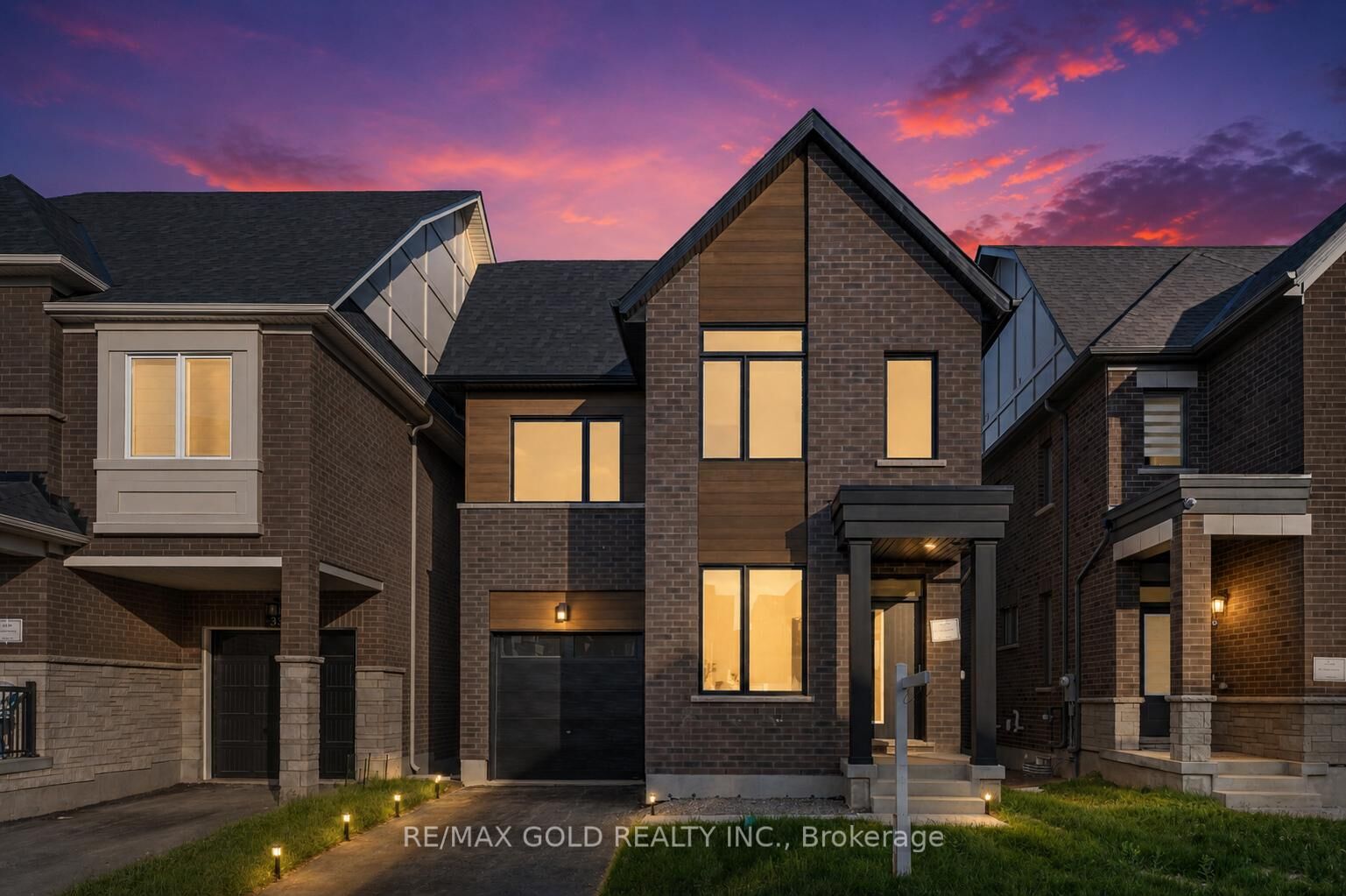 Property Photo: 39 Timber Falls Drive ON L7A 0B8