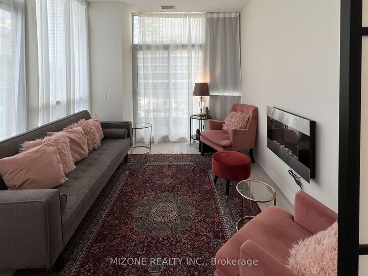 Property Photo:  35 Watergarden Drive 220  ON L5R 0G8 