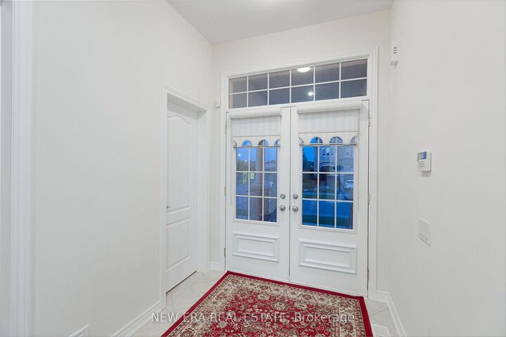 Property Photo: 2 Lady Valentina Avenue ON L6A 0E4