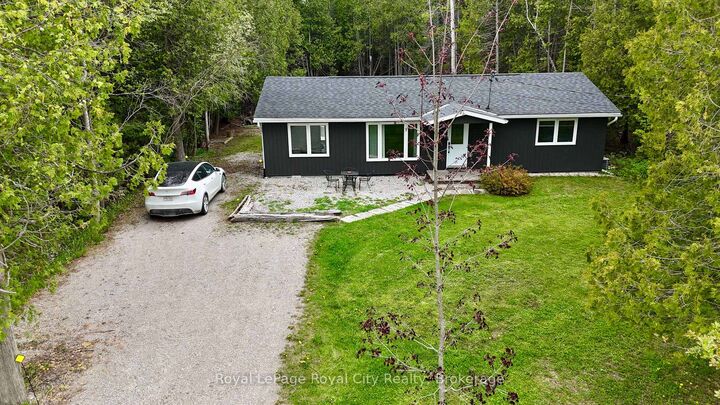 Property Photo: 7221 6 Highway ON N0H 2R0
