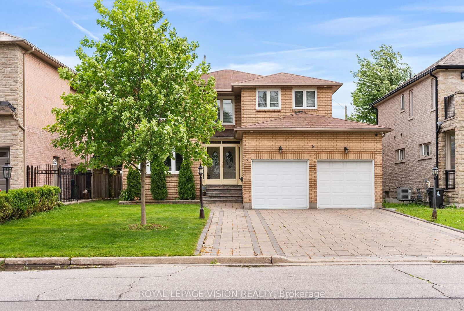 Property Photo: 5 Anson Avenue ON M1M 1X2