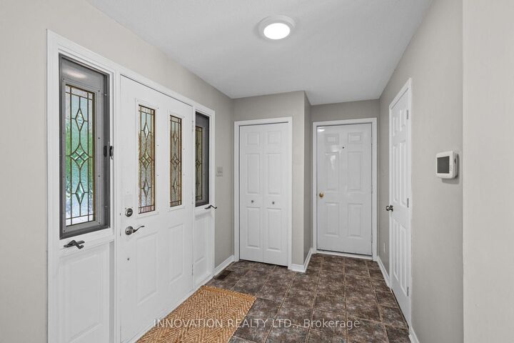 Property Photo:  504 Thomas Street  ON K7C 3J9 