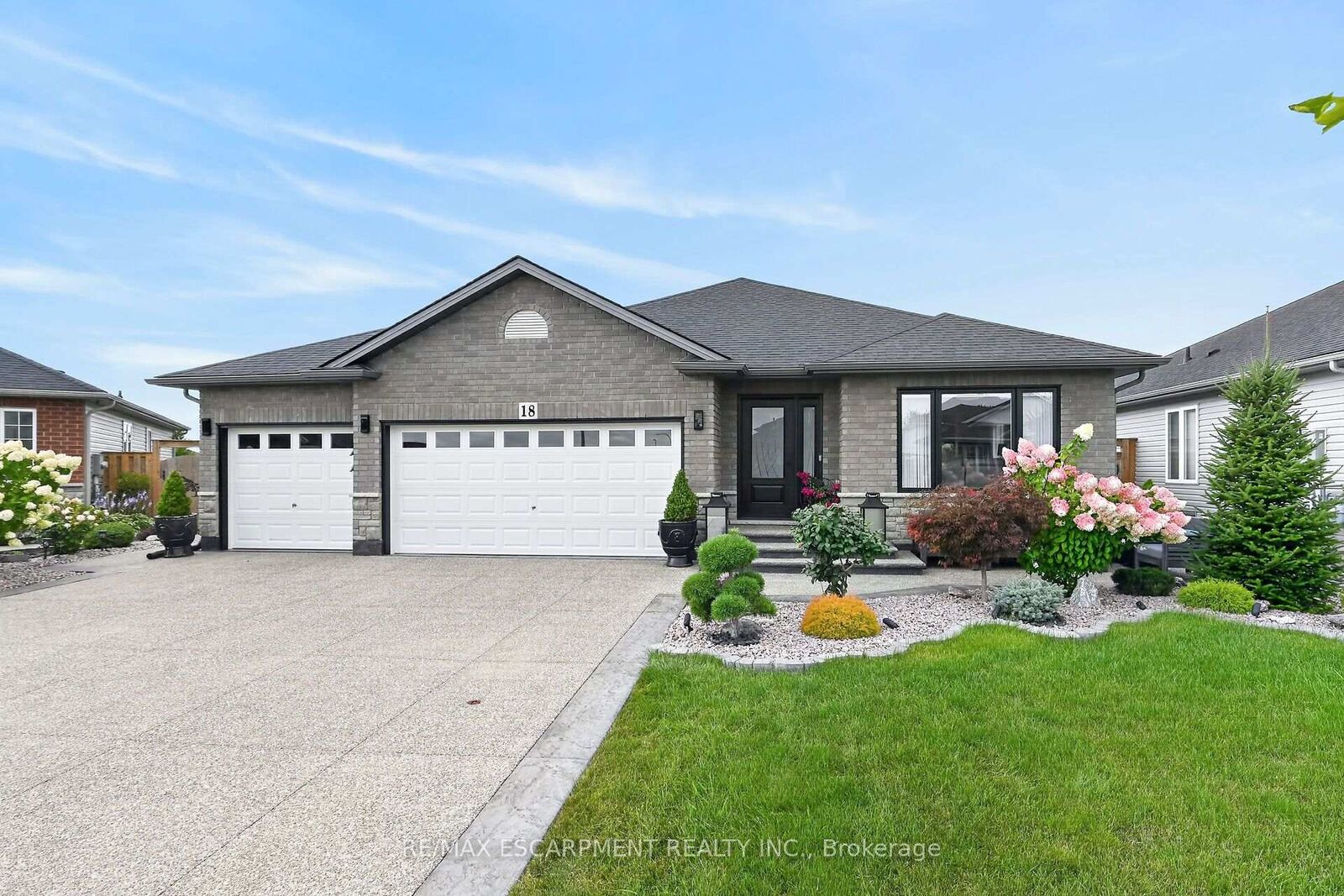 Property Photo:  18 Linda Crescent  ON N0A 1H0 