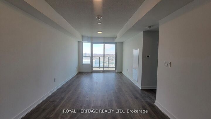 Property Photo:  1435 Celebration Drive 1610  ON L1W 0C4 