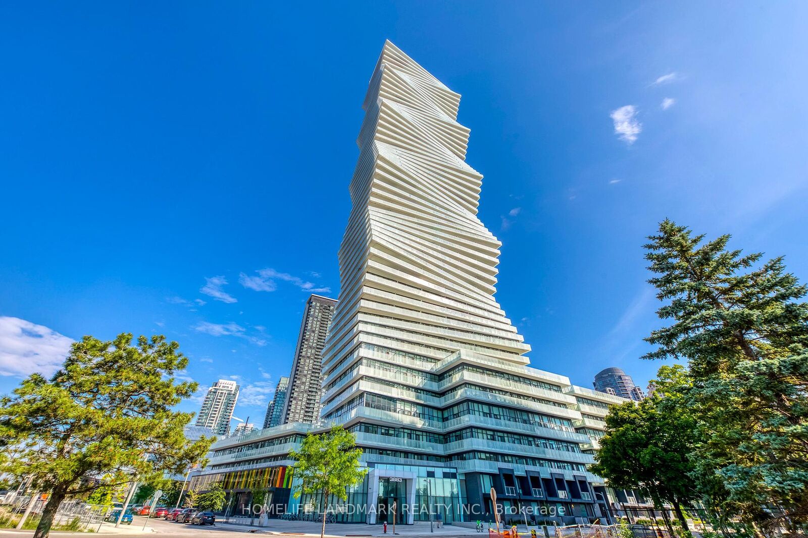 Property Photo: 3883 Quartz Road 2304 ON L5B 0M4
