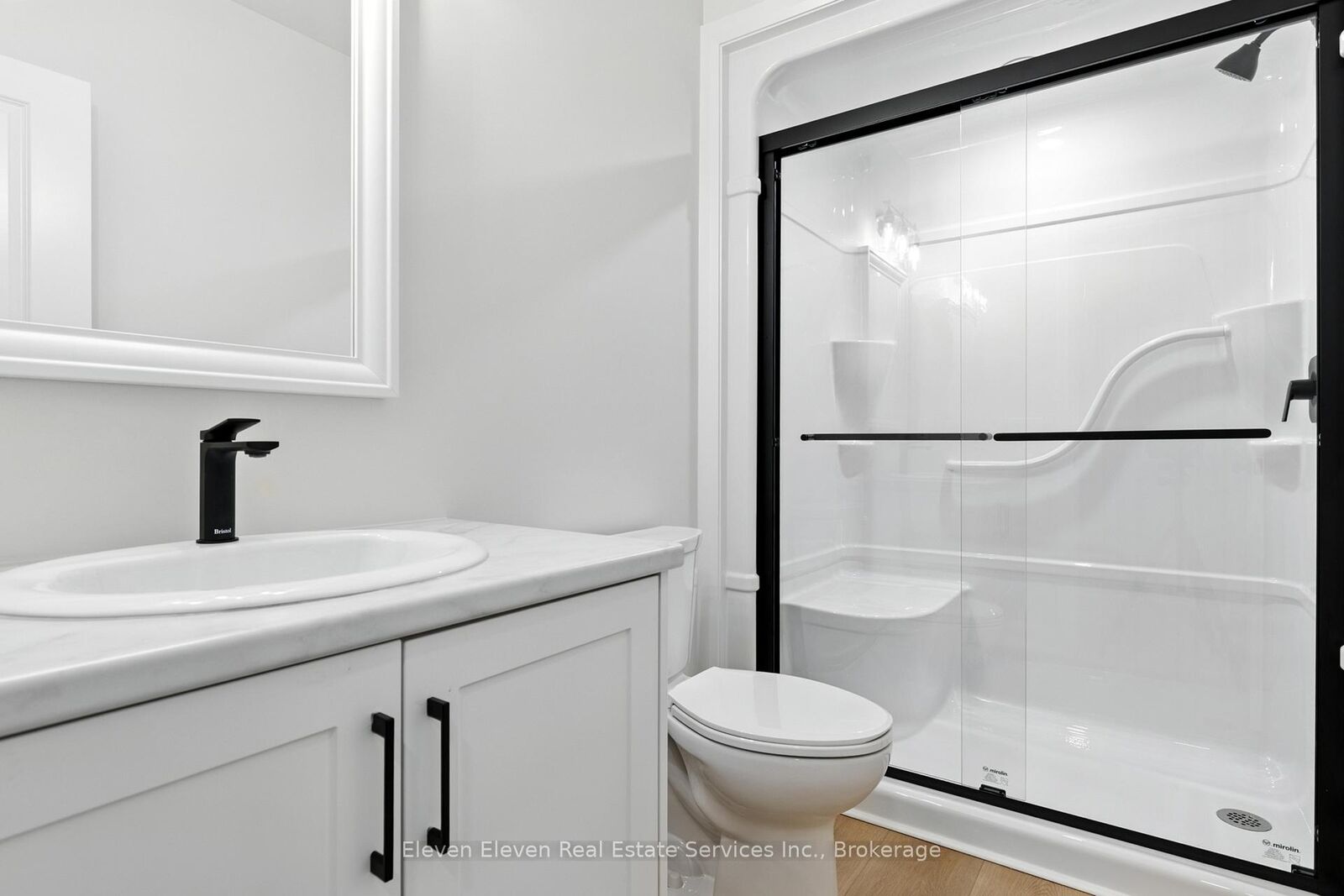 Property Photo:  440 Wellington Street E 12  ON N0G 2L2 