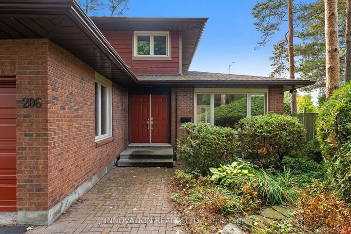 Property Photo: 206 Cypress Court ON K2H 8Z8