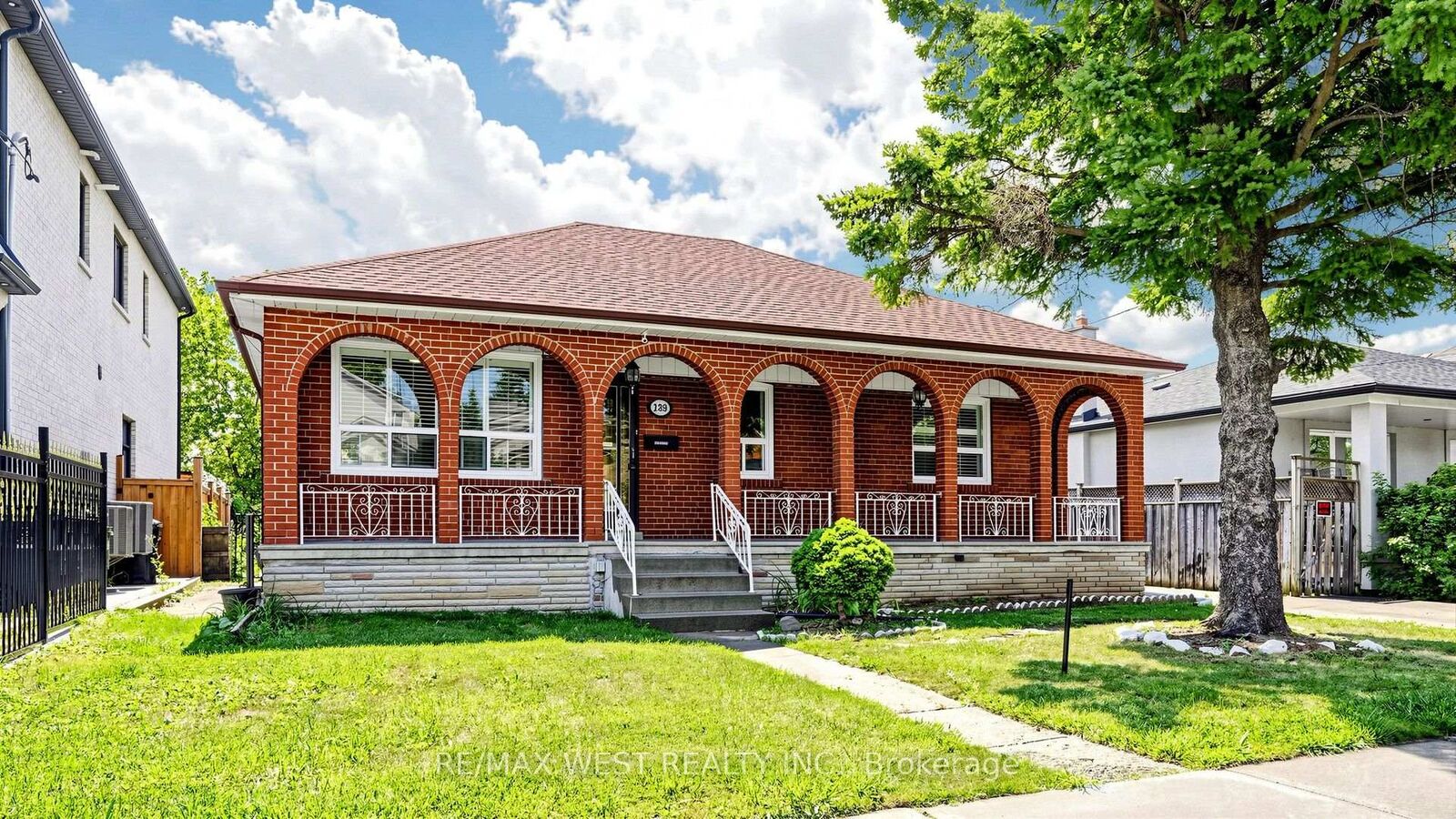 Property Photo:  139 Ranee Avenue Main Floor  ON M6A 1N3 