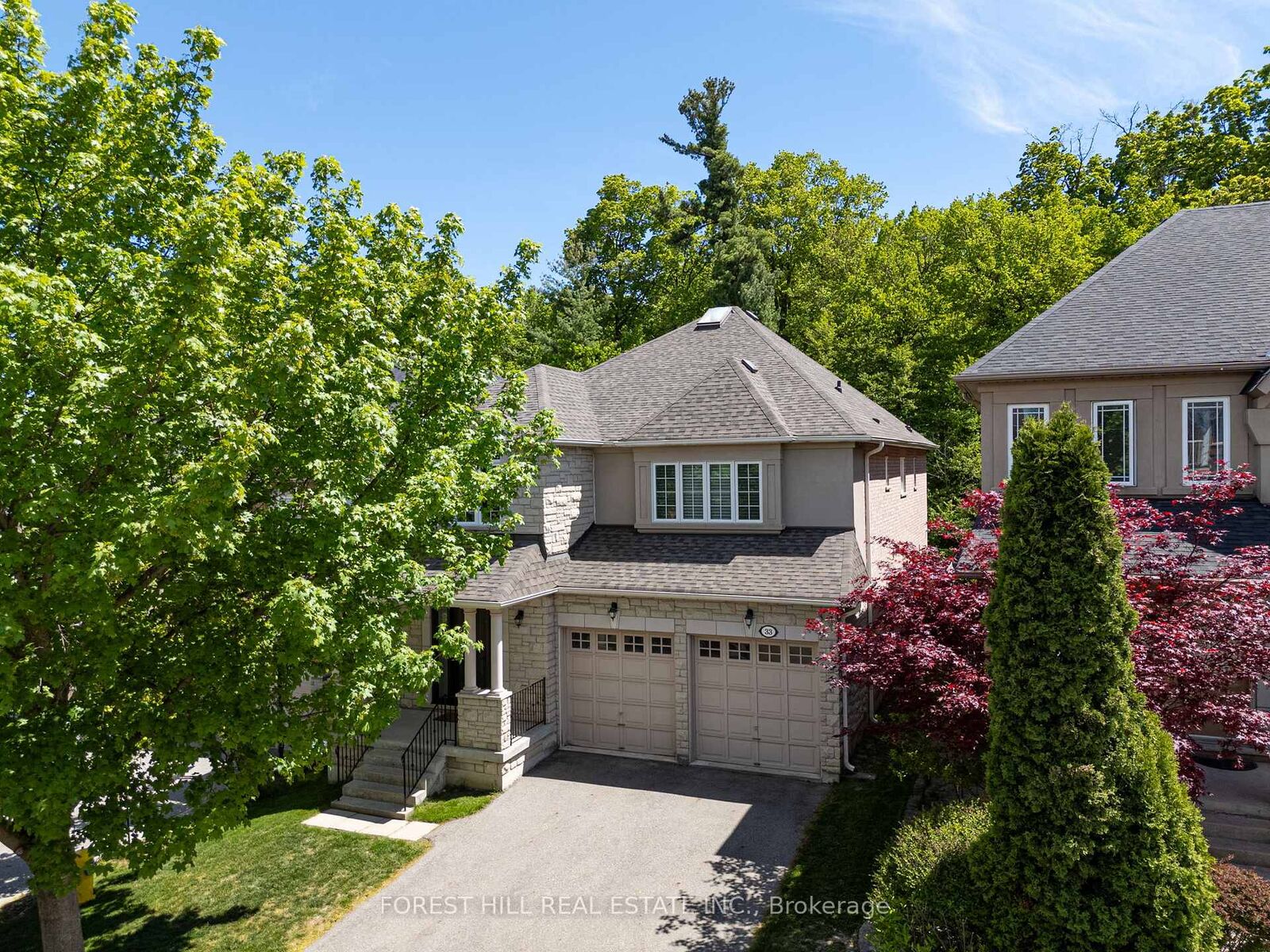 Property Photo: 33 Chopin Boulevard ON L4J 8Y6