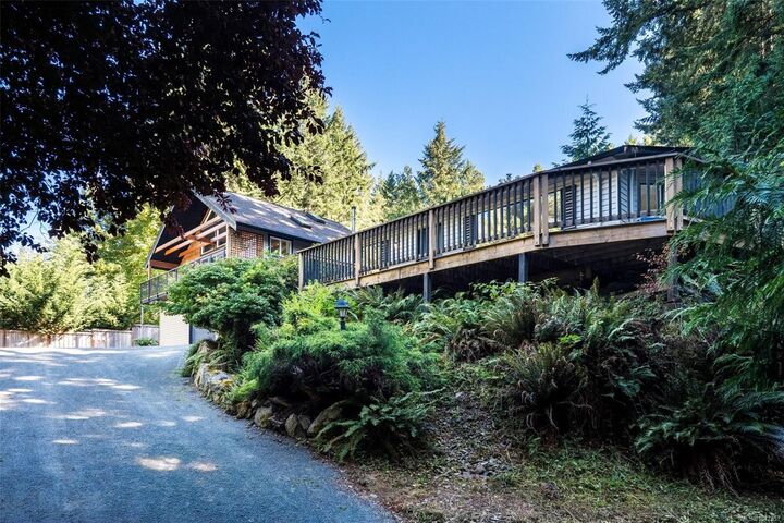 Property Photo: 1333 Copper Mine Rd BC V9Z 1B2