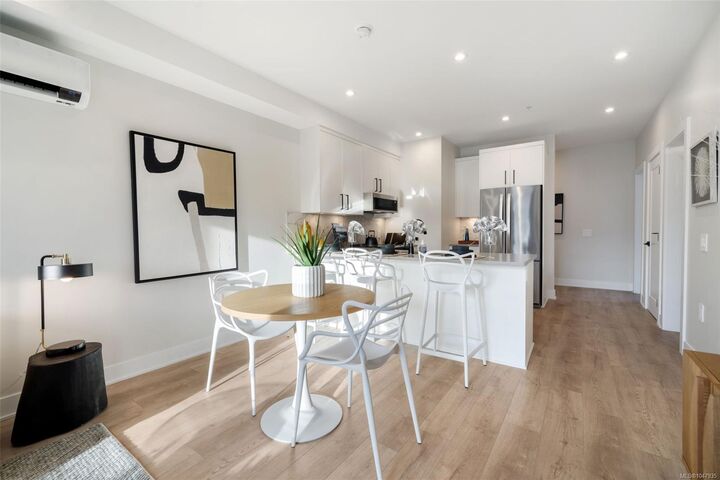 Property Photo: 1371 Goldstream Ave #602 BC V9B 7B7