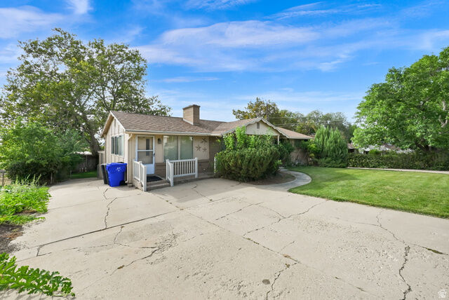 Property Photo: 3046 S 400 W UT 84010