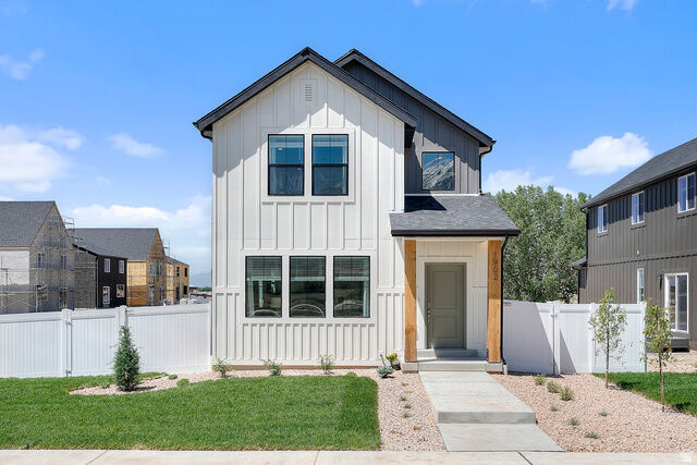 Property Photo:  2027 E Corriente Dr  UT 84653 