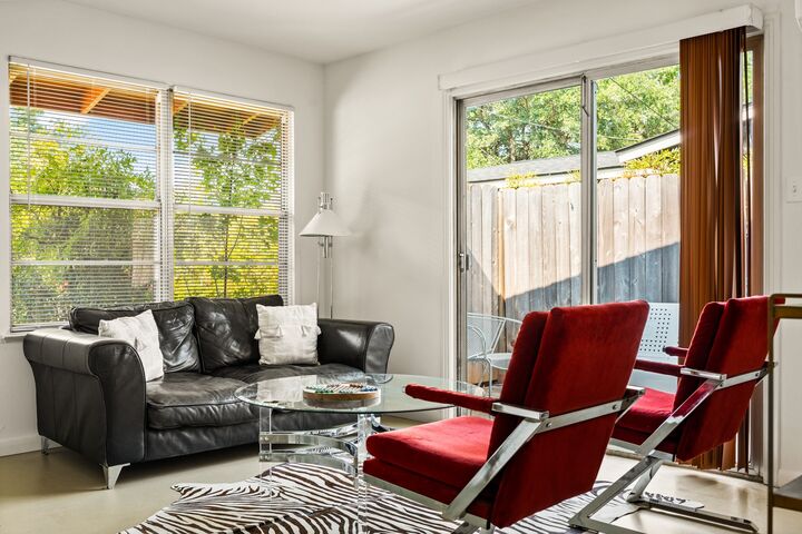 Property Photo:  2004 Pasadena Drive B  TX 78757 
