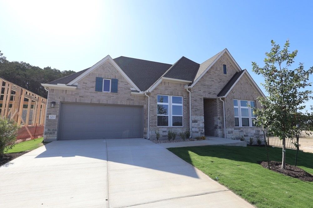 Property Photo:  3212 Periwinkle Drive  TX 78666 