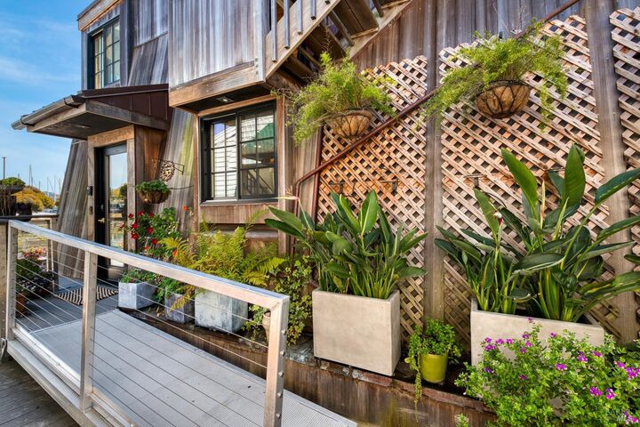Property Photo:  36 E Pier  CA 94965 