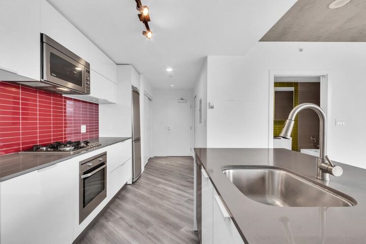 Property Photo:  128 W Cordova Street 2907  BC V6B 0E6 