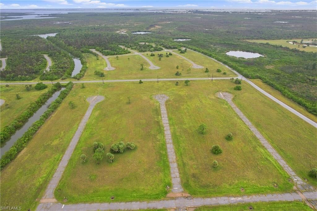 Property Photo:  12213 Paddlefish Ct  FL 33946 
