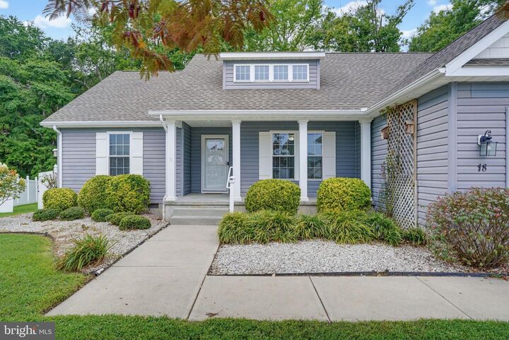Property Photo: 18 Piper Court DE 19943