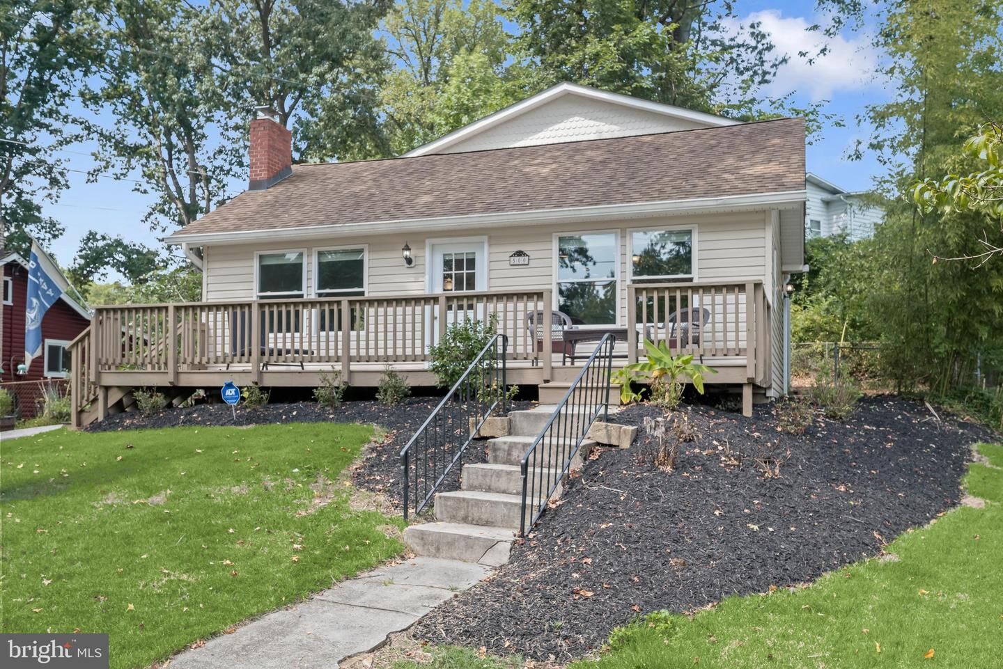Property Photo:  500 Fern  MD 21140 