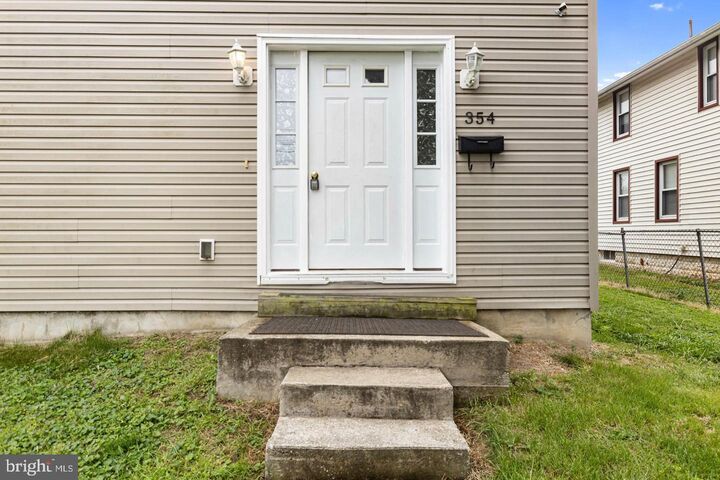 Property Photo:  354 W Main Street  MD 21921 