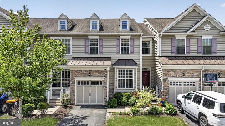 Property Photo:  97 Autumn Lane  NJ 08558 