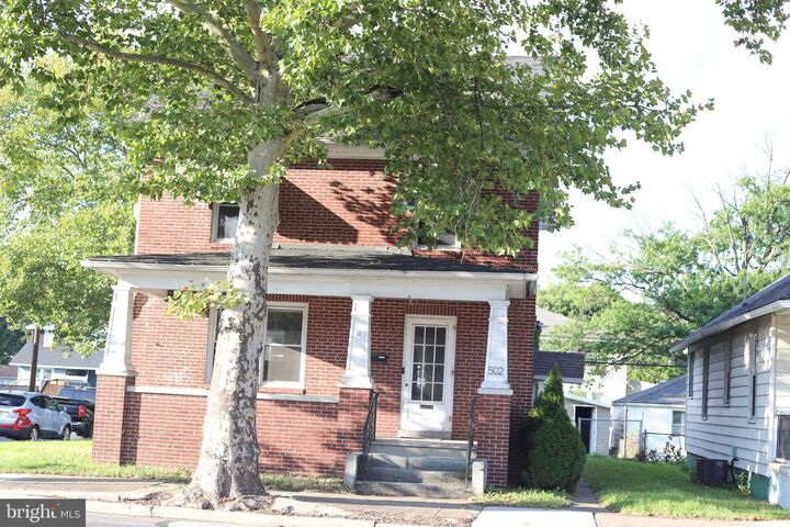 Property Photo:  502 2nd Street  PA 17034 