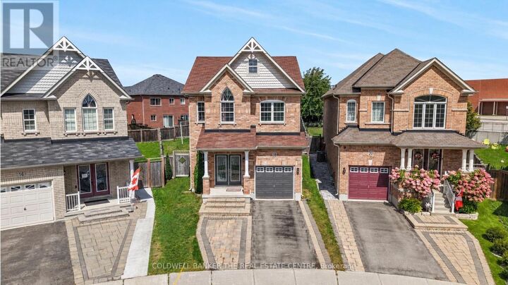 Property Photo:  18 Herefordshire Crescent  ON L9N 0B7 