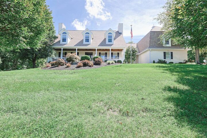 Property Photo:  5512 Charleston Woods Drive  OH 45044 