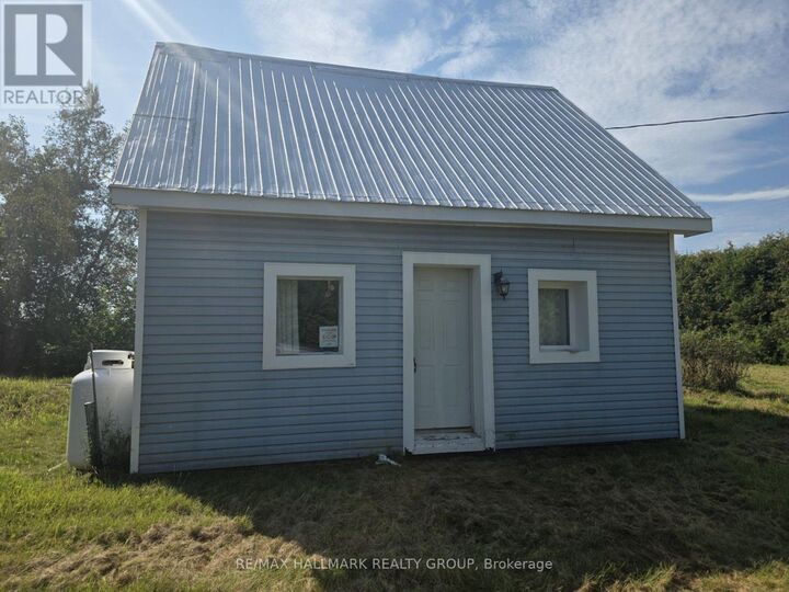 900 Con 9 Plantagenet Corners — photo 1