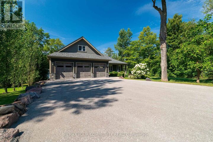 Property Photo: 7314 Summerland Road ON L0K 2B0