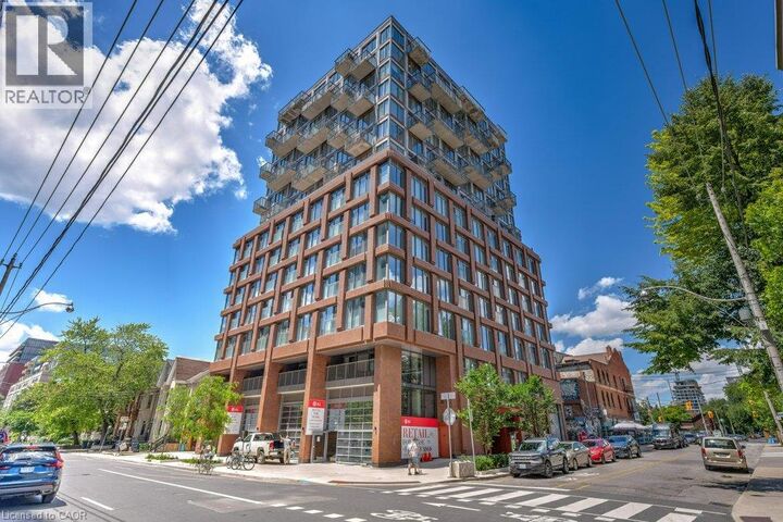 Property Photo:  2 Augusta Avenue 803  ON M5V 0T3 