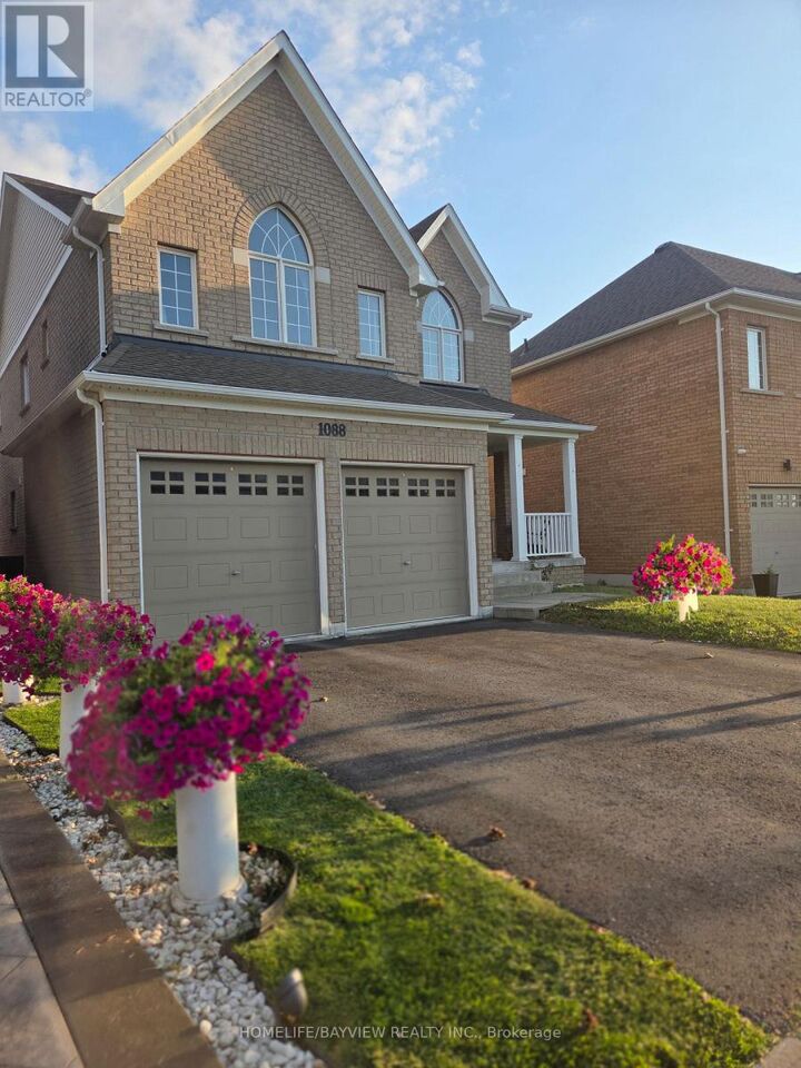 Property Photo:  1088 Greenhill Avenue  ON L1H 7K5 