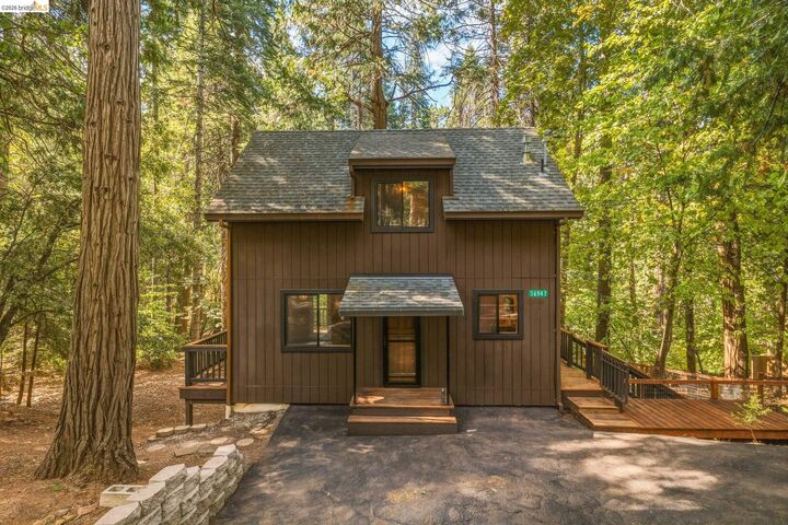 Property Photo:  16947 E Brookside Dr.  CA 95370 