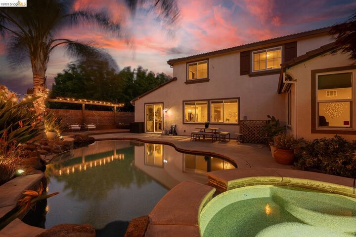 Property Photo:  719 Monte Verde Ln  CA 94513 