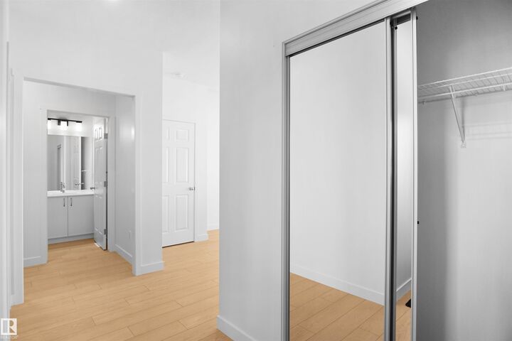 Property Photo:  54 Nerine Crescent  AB T8N 7Z7 