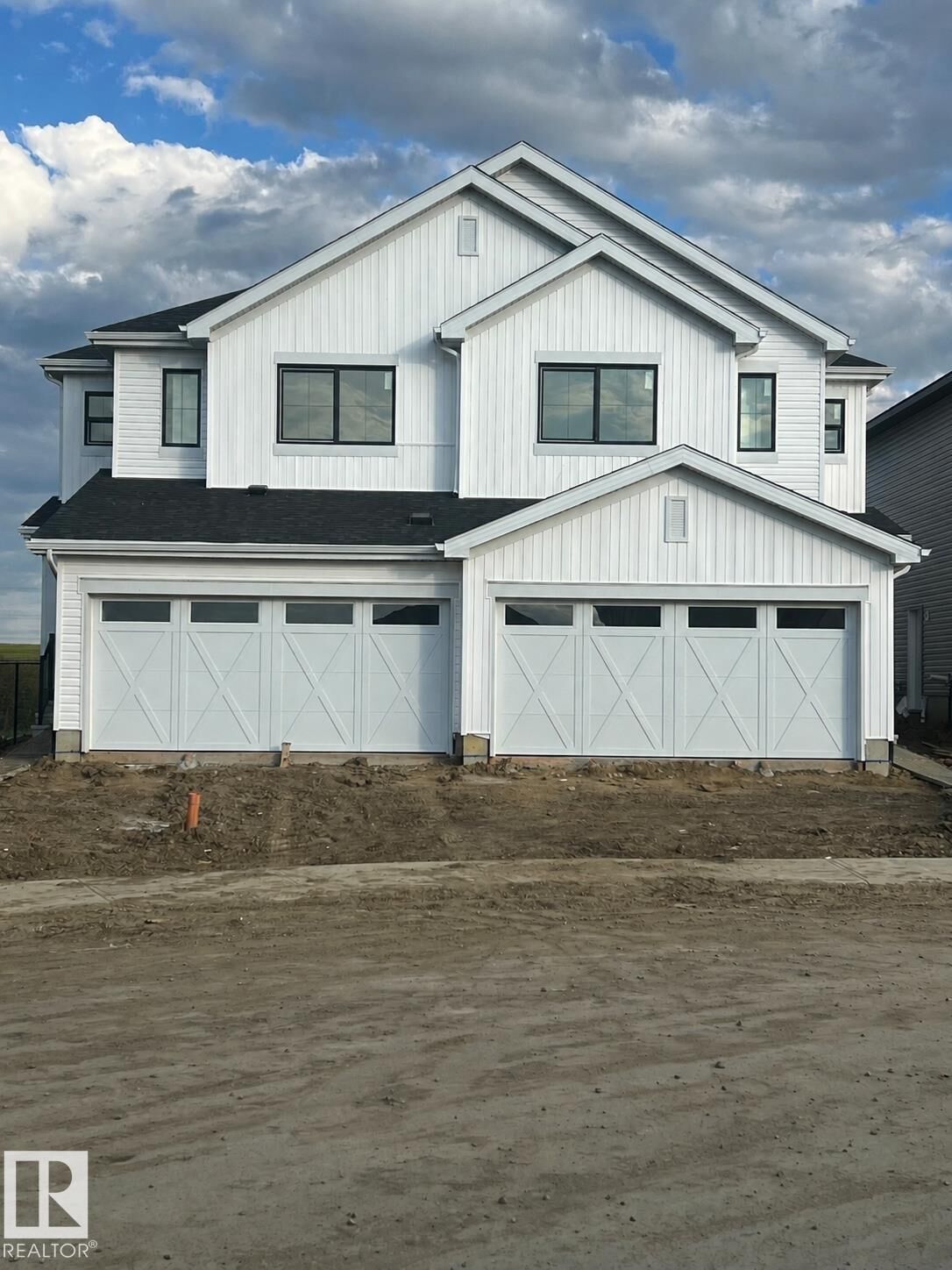 Property Photo:  1725 8 Street NW  AB T6T 2V2 