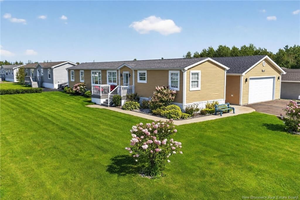 Property Photo:  266 Bonaventure Street  NB E4P 0H1 