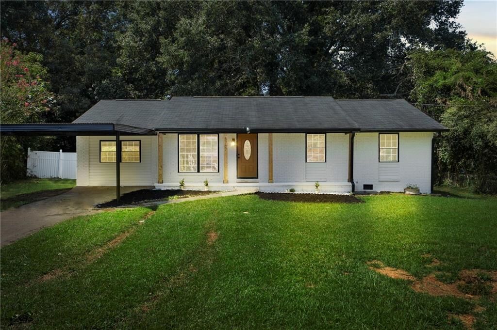 Property Photo:  6787 Dnae Ct  GA 30274 