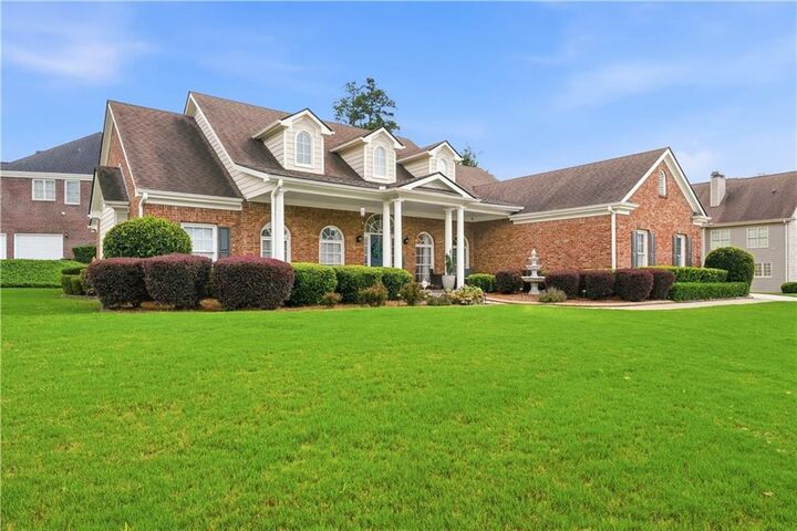 Property Photo: 1353 Arbor Bluff Court GA 30045