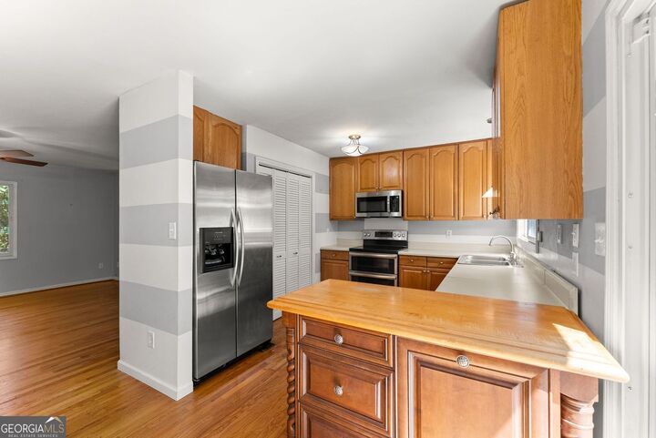 Property Photo:  1725 Gordon Road  GA 30040 