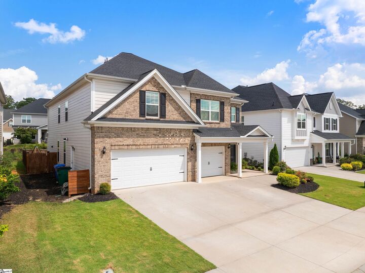 Property Photo:  204 Reseda Drive  SC 29607 