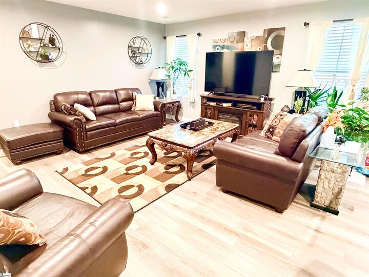 Property Photo: 38 Timberline Drive SC 29605