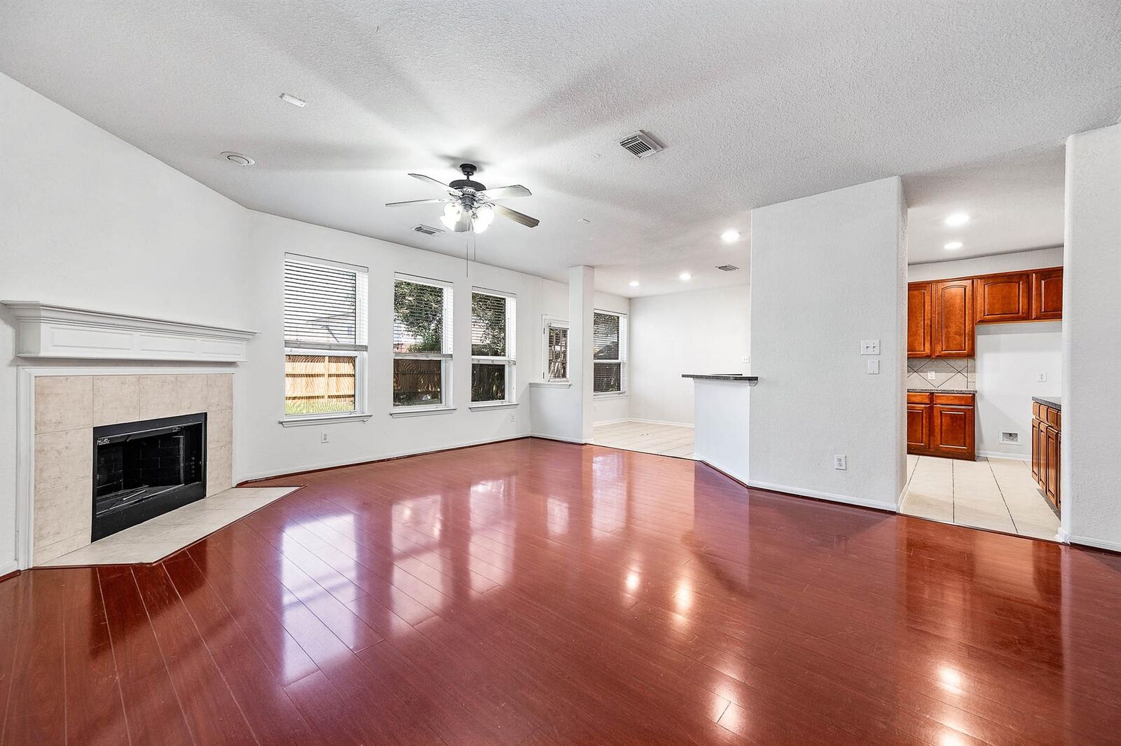 Property Photo: 2032 Creek Shore Lane TX 77581