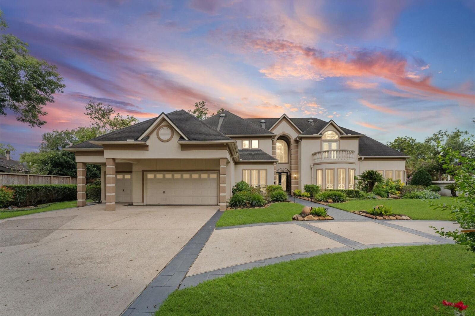 Property Photo:  1830 Forest Gate Circle  TX 77479 