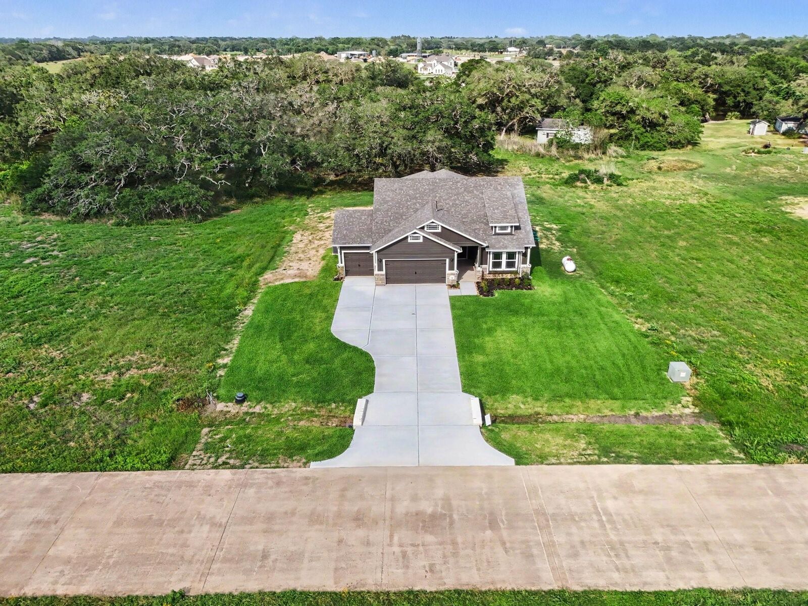 Property Photo: 22 Red Barn Road TX 77414