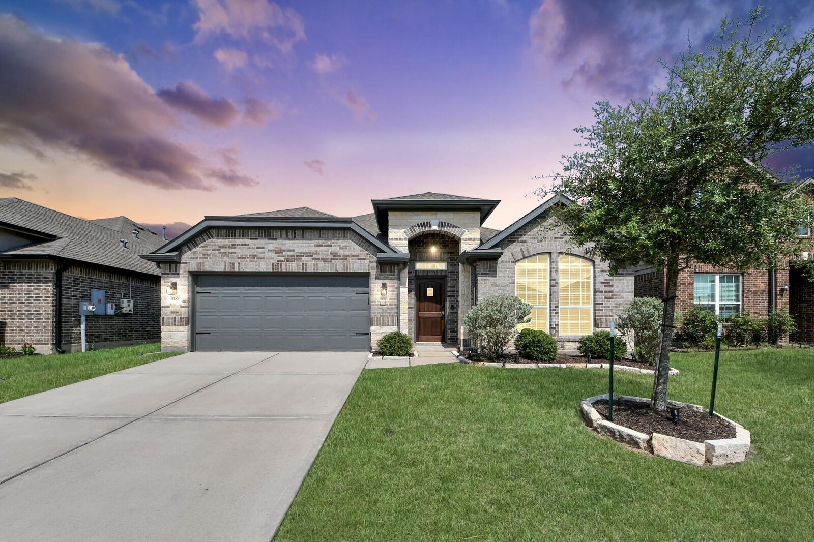 Property Photo:  5186 Dry Hollow Drive  TX 77511 